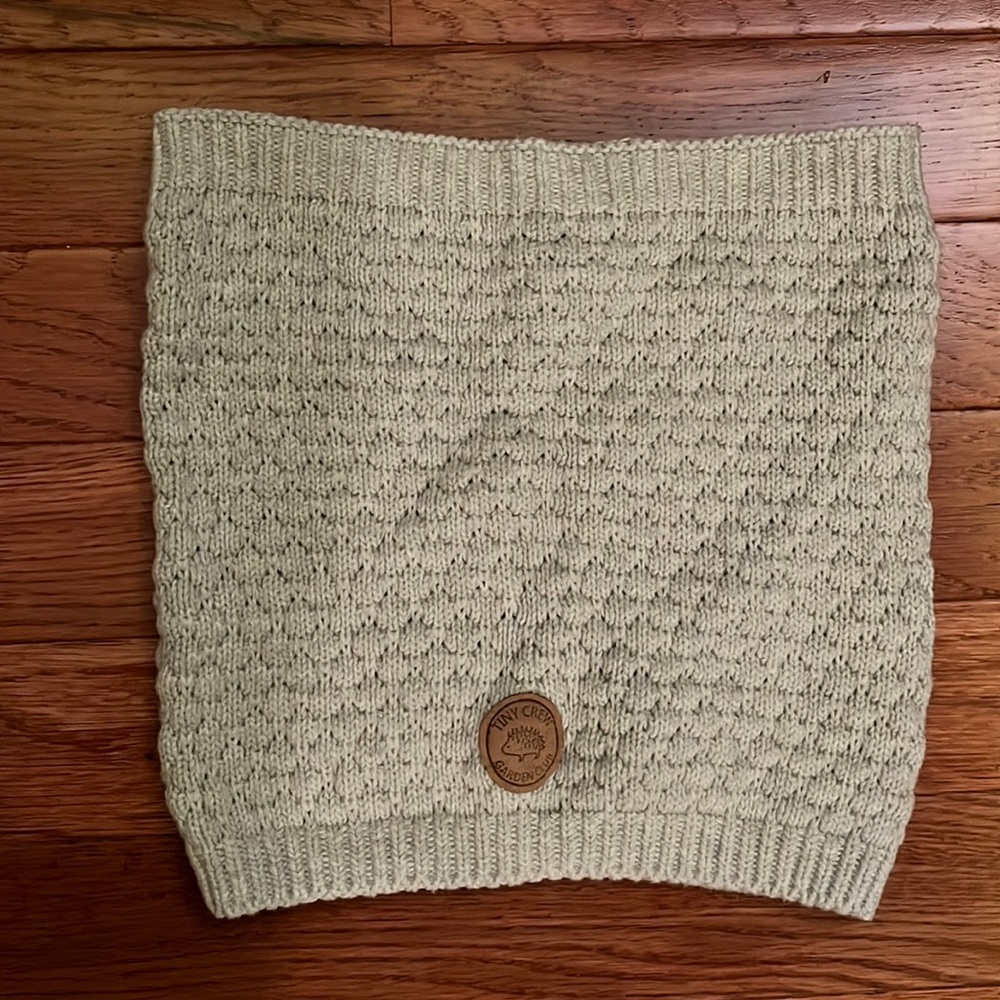 H&M toddler neck scarf